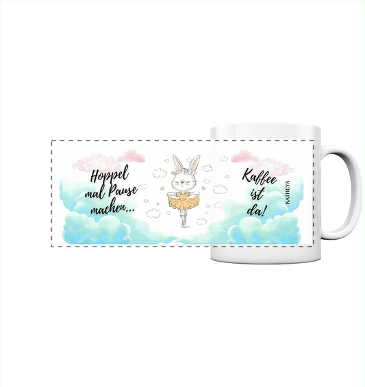 Hase - Hoppel mal Pause machen, Kaffee ist da - Panorama Tasse